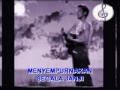 BULAN DAN JUGA ANGIN ( KARAOKE BERSAMA ZAMHARI) video petikan filem 