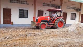 Kubota L4708 🇰🇭