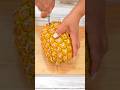 Did you know that you do cut a pineapple this way...😱