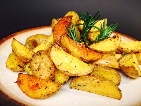 Crispy Baked Rosemary Garlic Fries