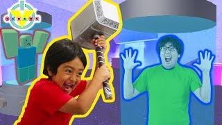 RYAN IS THE BEAST IN FLEE THE FACILITY ON ROBLOX ! Let's Play with Ryan's Daddy