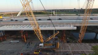 margaret mcdermott bridge Liebherr LR1300