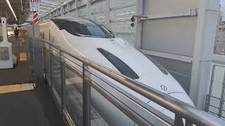 JR九州800系新幹線つばめを下りて鹿児島中央駅前まで歩いてきた動画。