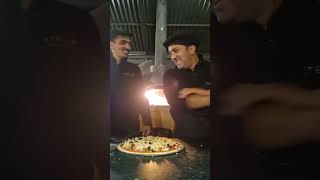 I Ate The World's Best Pizza How New York’s Best Pizzeria Makes Pizzas In Its Coal-Fired Oven