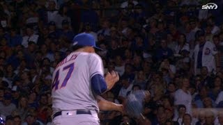 NYM@CHC: Robles nabs comebacker with reaction catch