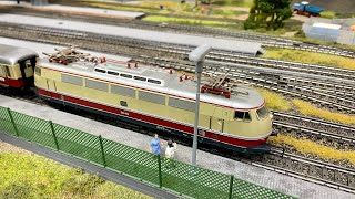 Riesige analoge Märklin Modulanlage Spur H0 der Modellbahnfreunde Altlußheim - Lange Nacht der MoBa