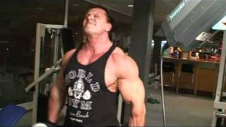 Bodybuilder Pavol Jablonicky  biceps