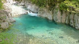 阿寺渓谷_エメラルドグリーンの清流_ Atera Valley,  Nagano, Japan