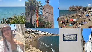 На разходка и плаж в Sitges