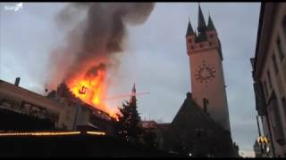 20161125 Straubinger Rathaus in Flammen