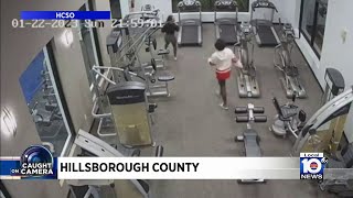 Florida woman fights off an attacker at the gym