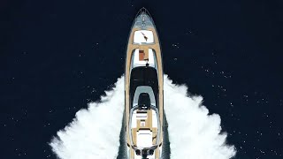 Luxury Yacht - Riva 88' Folgore - Ferretti Group