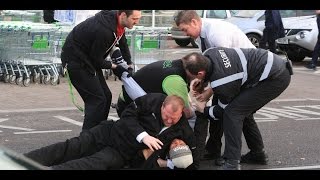 Black Friday UK - Riots, Fights, Idiots, Tesco, NEWS