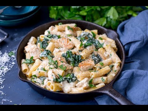Alfredo Chicken One Pot Pasta with Kale and Rigatoni Recipe Alfredo Chicken One Pot Pasta with Kale and Rigatoni Recipe