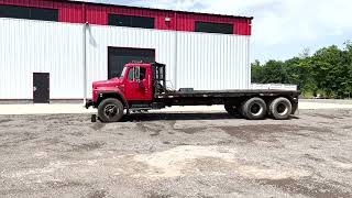 1984 International S1600 Flatbed Semi