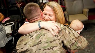 🔴 Soldiers coming home Emotional moments 2020 ❤ #soldierscominghome