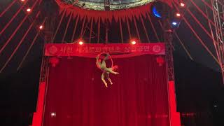 Mongolian”duo aerial hoop (Gaanii and Oyuka)