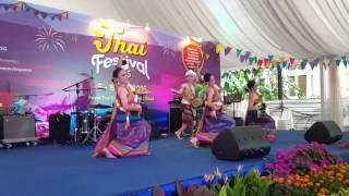 การแสดงพิธีเปิดงาน Thai  Festival  2016  at  Singapore