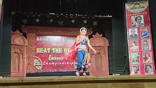 sri krishna nka bansi dhwani suni Dance performance