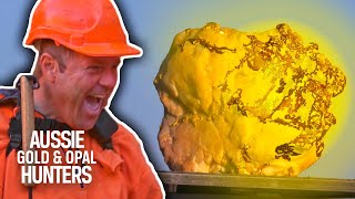Poseidon Crew Find Monster Specimen Left Behind By Old Timers | Aussie Gold Hunters