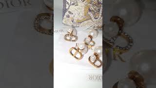 Серьги пусеты в стиле Dior CD диор