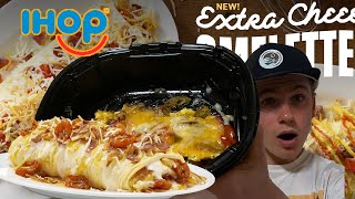 NEW IHOP Review!! DELUXE Three Cheese 🧀  AND BACON 🥓  Omelette!!