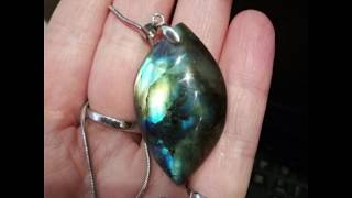 💎💎La Labradorite de protection en pendentif💎💎