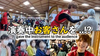 【歓喜】「津軽海峡冬景色」演奏中、お客さんに楽器を渡した結果...!? / I gave the instrument to the audience,ENKA,JAPAN