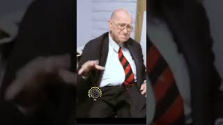 Area 51 scientists shows aliens photos and documents