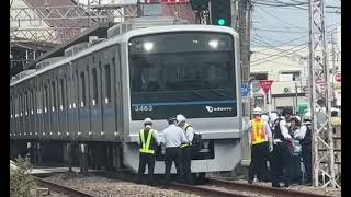 小田急小田原線 愛甲石田駅～伊勢原駅間で人身事故　「ブルーシートかぶせられている」