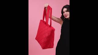 Anekaant Uno Valentine Red Polyester Diamond Quilted Handheld Bag (ADB4945H) VIDEO