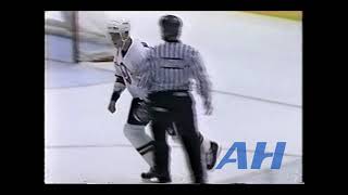 NHL Nov. 28, 1992 Vladimir Malakhov,NYI v Brian Benning,PHI New York Islanders Philadelphia Flyers