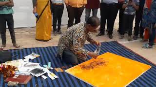 तीन मिनट में अमूर्त पेंटिंग, विश्व रिकॉर्ड का दावा- VV Raman kiran painting for World Record