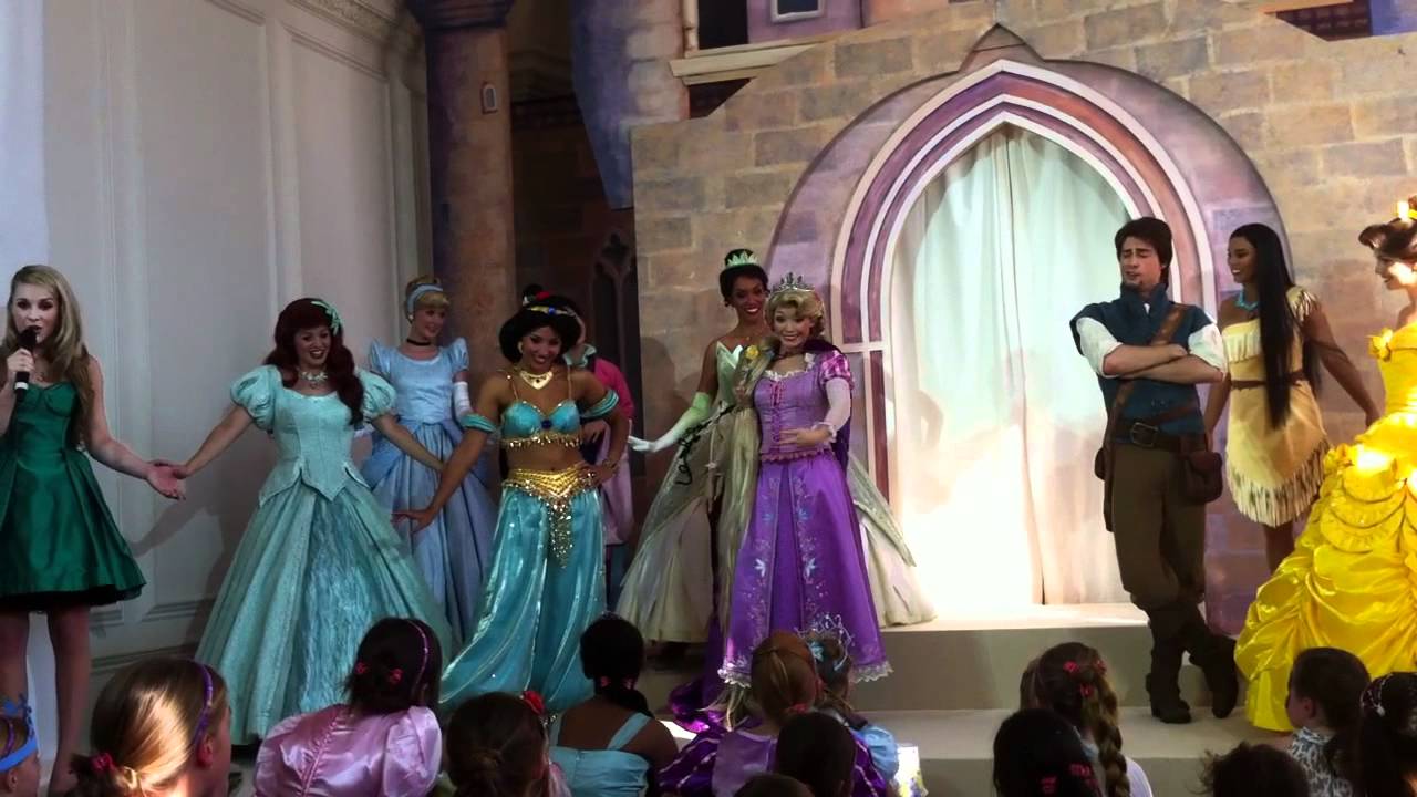 Rapunzel Crowning Disney Princess Celebration Youtube