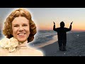 kathryn kuhlman you are never alone experience the powerful presence of the holy spirit now.