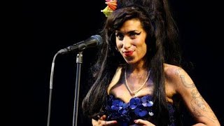 Amy Winehouse - Some Unholy War (Glastonbury 2008) #glastonbury