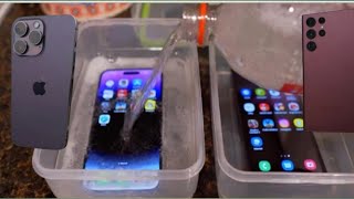 iPhone 14 Pro Max vs Samsung Galaxy S22 Ultra: Sparkle Water FREEZE Test //#iphone14plus