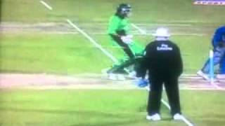 Funniest Run out in History of Cricket - 2 Run Outs in Ball.mp4
