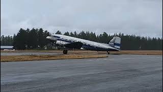 Vanha rouva DC-3 | 16.7.2022 Nummela