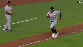 MIGGY STEALS 3RD!! Miguel Cabrera shows off the wheels to get 3rd and then scores!!