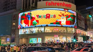 Brandavision - Toys”R”Us, Unwrap Holiday Play