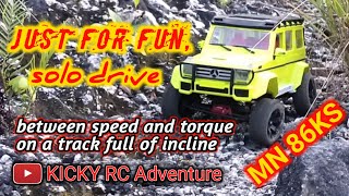 RC Adventure | MN86KS | Antara kecepatan dan torsi di trek yang penuh tanjakan