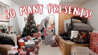 SORTING ALL OF THE GIFTS ON CHRISTMAS EVE | vlogmas #25