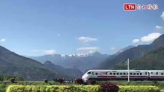 遊客闖鐵道拍奇萊山雪景 火車緊急鳴笛驅趕影片曝光