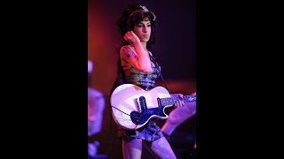 Amy Winehouse - You Know I'm No Good live @ Bestival (September 2008)