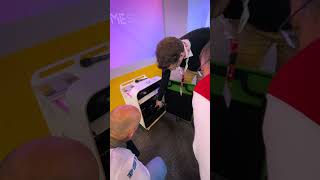 Artome S1 live in Educatech Expo in Paris