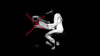 Queen - Bohemian Rhapsody (Live At The Hammersmith Odeon, 1975)... But without Piano