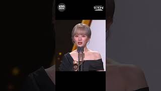 [2022 KBS 연기대상] 정지소 귀여운 수상소감 (ft. 빵 터진 선배 배우들) #shorts | KBS 방송