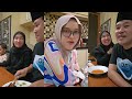 MAT PECI MAKAN BERSAMA KEDUA ISTRINYA