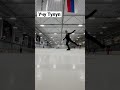 Взрослый любитель учит тулуп фигурноекатание figureskating